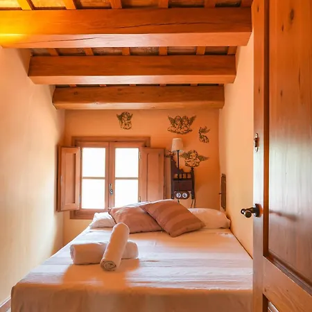 Villa Masia Cal Simo - Casa Rural Con Piscina, Cerca De Sitges, Para Celebraciones Y Eventos *