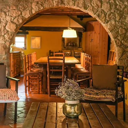 Masia Cal Simo - Casa Rural Con Piscina, Cerca De Sitges, Para Celebraciones Y Eventos *