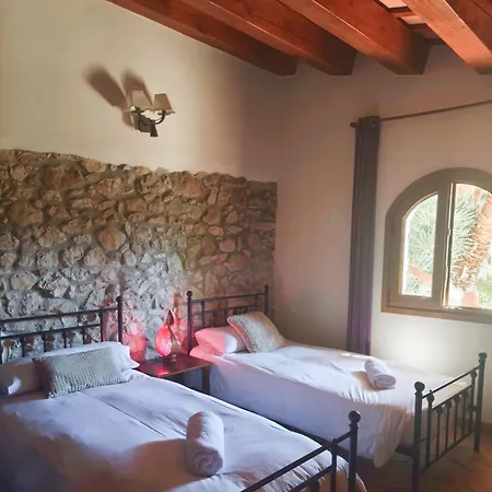 Masia Cal Simo - Casa Rural Con Piscina, Cerca De Sitges, Para Celebraciones Y Eventos Canyelles (Catalonia)