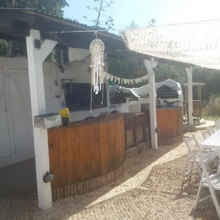Masia Cal Simo - Casa Rural Con Piscina, Cerca De Sitges, Para Celebraciones Y Eventos * Canyelles (Catalonia)